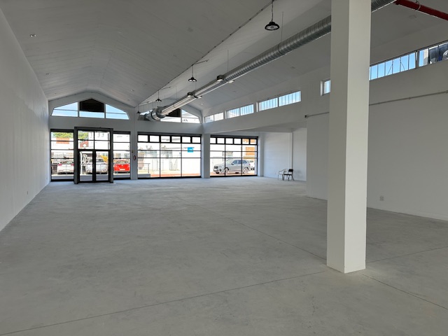 To Let commercial Property for Rent in Maitland Western Cape